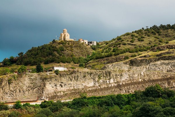 Wie kann man ein historisches Gebäude für moderne Büronutzung umrüsten?